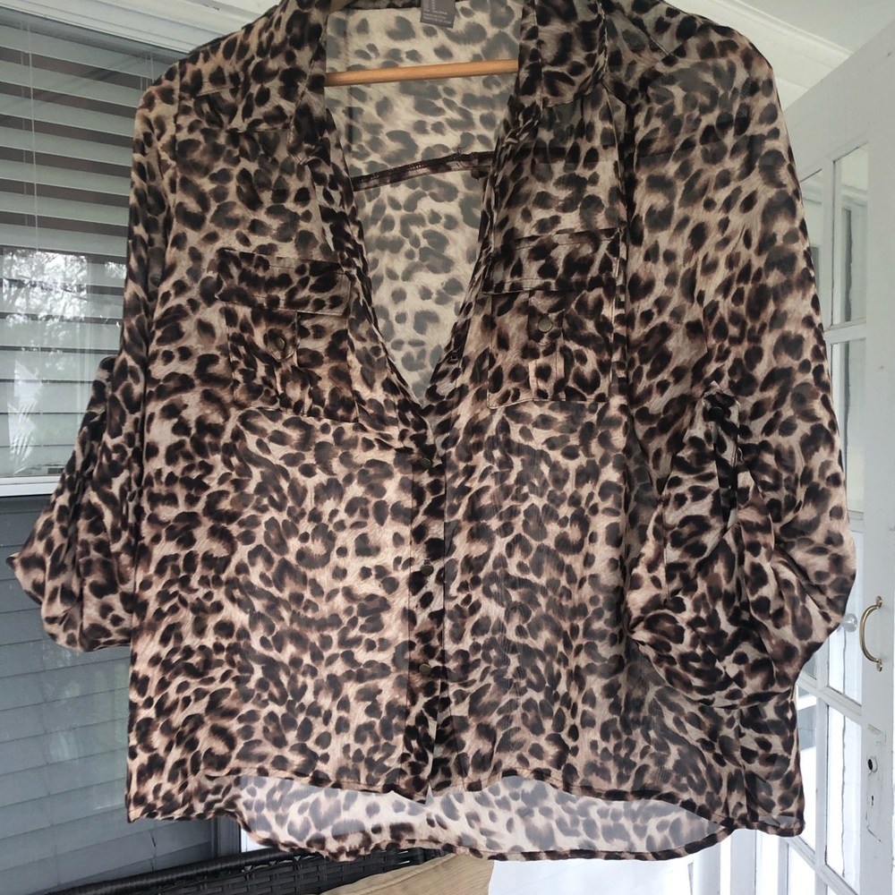 Cheetah print top